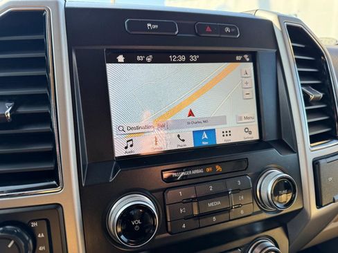 Used 2019 Ford F150 Lariat w/ Equipment Group 502A Luxury image 20