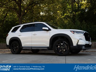 Certified 2025 Honda Pilot Touring