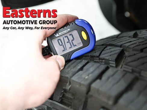 Used 2023 Jeep Wrangler Unlimited w/ Cold Weather Group AWD/4WD image 25