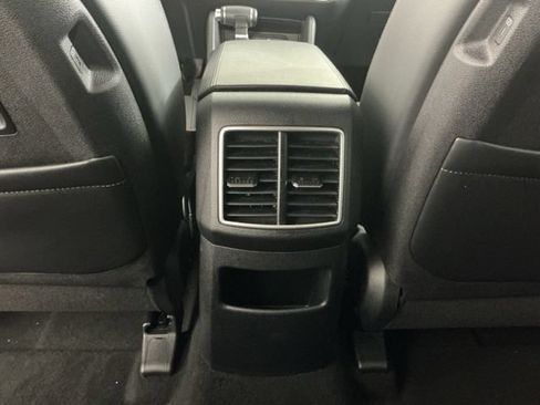 Used 2023 Kia Sportage EX AWD/4WD image 32