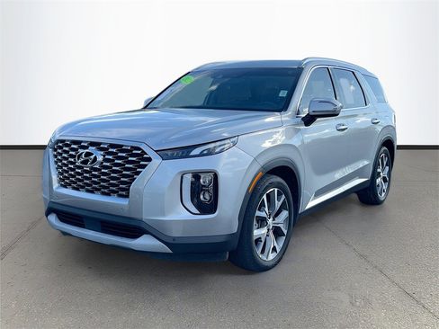 Used 2022 Hyundai Palisade SEL w/ Premium Package image 3