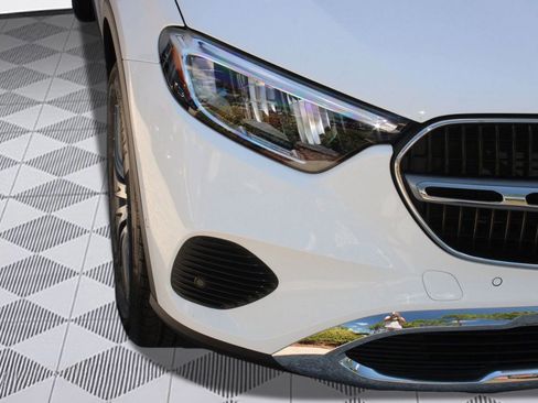 New 2026 Mercedes-Benz GLC 300 image 11