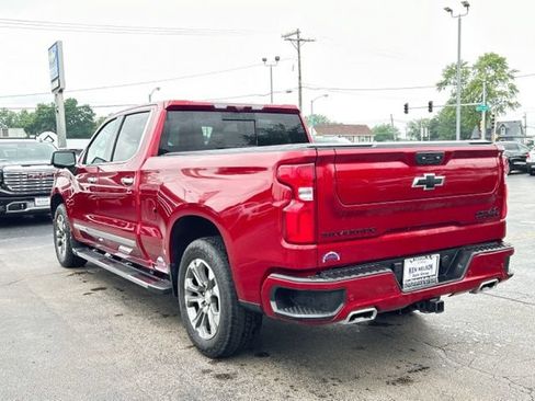 Used 2024 Chevrolet Silverado 1500 High Country w/ Technology Package AWD/4WD image 7
