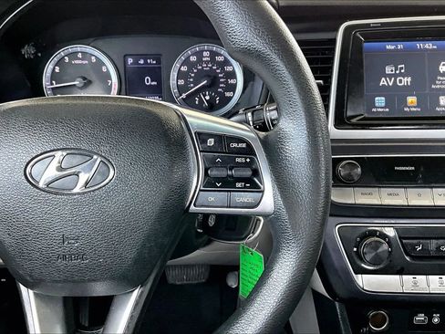 Used 2018 Hyundai Sonata SE image 11