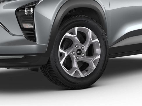 New 2026 Chevrolet Trax LT w/ Driver Confidence Package image 4