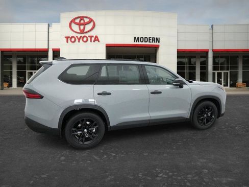 New 2026 Toyota Grand Highlander AWD Hybrid image 10