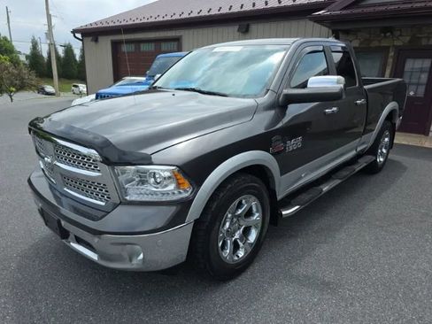 Used 2014 RAM 1500 Laramie RWD image 1