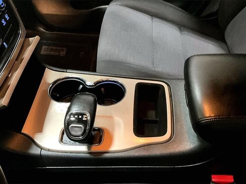 Used 2015 Jeep Grand Cherokee Laredo image 17