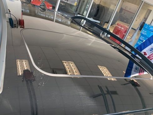 Certified 2023 Subaru Crosstrek 2.5i Limited w/ Moonroof Package image 12