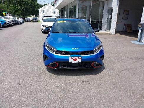Used 2023 Kia Forte GT-Line w/ GT-Line Premium Package FWD image 3
