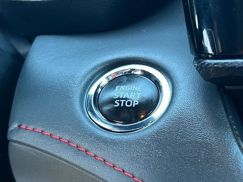Used 2023 Toyota Highlander XSE FWD image 27