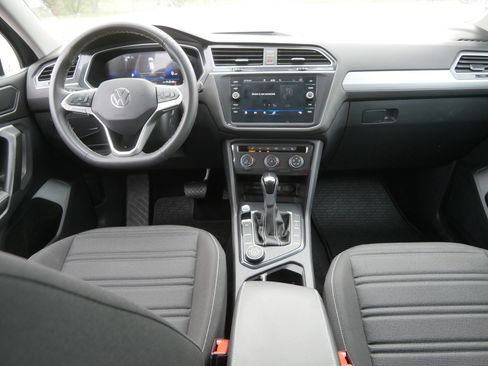 Used 2024 Volkswagen Tiguan S w/ MDO Package, Two-Row AWD/4WD image 10