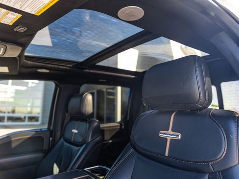 Used 2021 Ford F150 Platinum w/ Equipment Group 701A High image 9