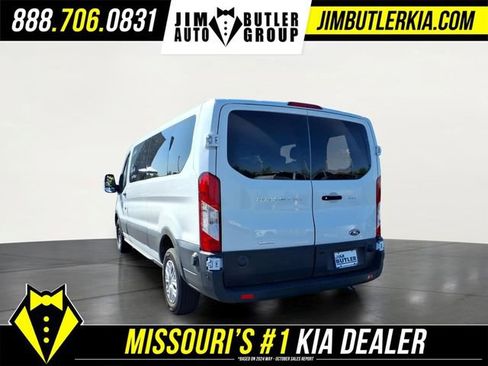 Used 2024 Ford Transit 350 XLT RWD image 4