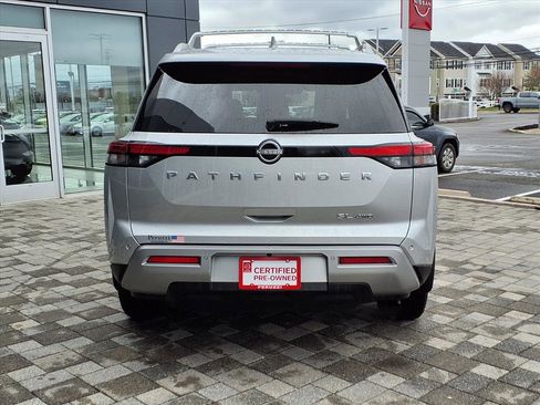 Certified 2023 Nissan Pathfinder SL image 4