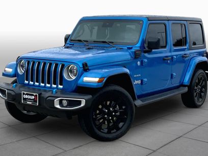 Used 2023 Jeep Wrangler Unlimited Sahara w/ Cold Weather Group