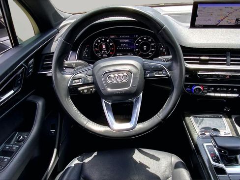 Used 2018 Audi Q7 3.0T Prestige AWD/4WD image 6