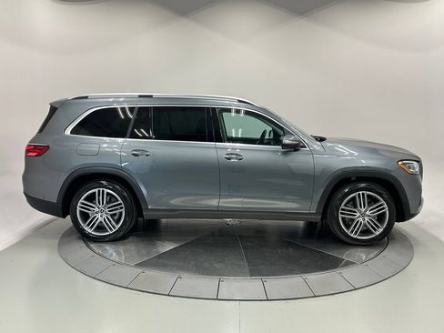 Certified 2024 Mercedes-Benz GLS 450 4MATIC image 9