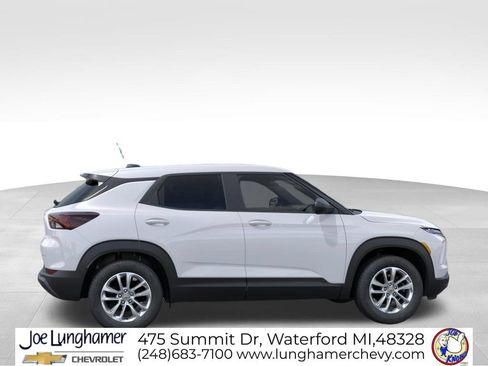 New 2026 Chevrolet TrailBlazer LS w/ LS Convenience Package FWD image 5