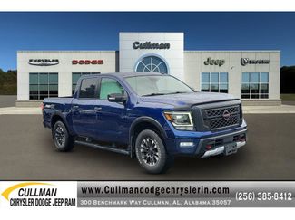 Used 2021 Nissan Titan PRO-4X w/ Pro-4x Convenience Package AWD/4WD video 1