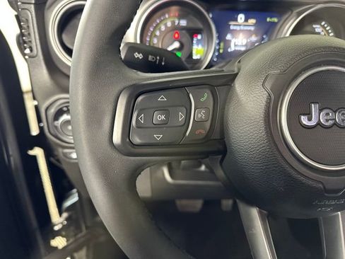 Used 2023 Jeep Wrangler Unlimited image 15