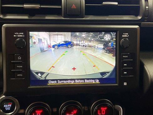 Used 2024 Toyota GR86 Premium RWD image 13