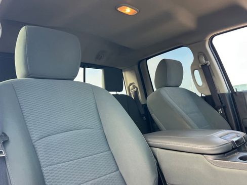 Used 2015 RAM 1500 Classic SLT image 20