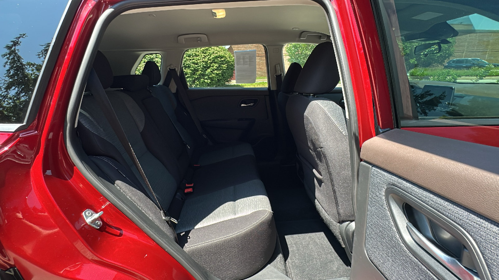 Certified 2023 Nissan Rogue SV AWD/4WD image 23