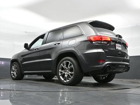 Used 2020 Jeep Grand Cherokee SRT AWD/4WD image 48