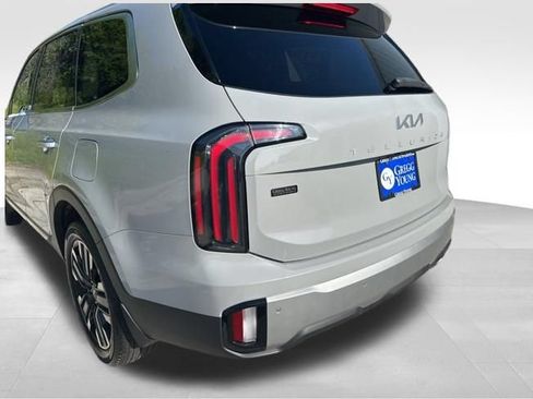 Used 2023 Kia Telluride SX AWD/4WD image 16