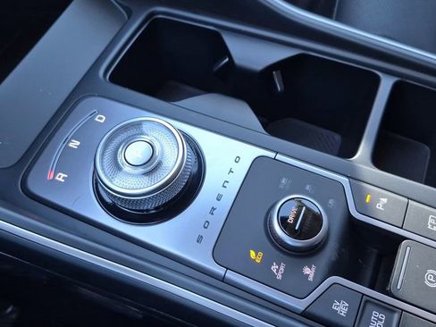 New 2026 Kia Sorento EX image 24