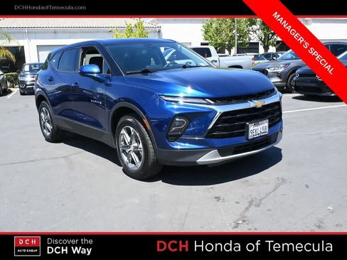 Used 2023 Chevrolet Blazer LT AWD/4WD image 3