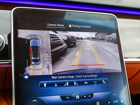 Certified 2023 Mercedes-Benz S 500 4MATIC image 24