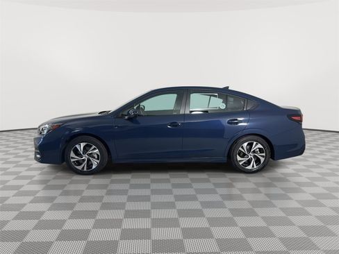 Certified 2025 Subaru Legacy Premium w/ Popular Package #1A AWD/4WD image 4