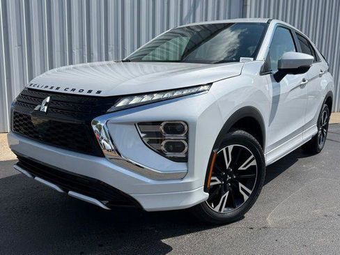 Used 2024 Mitsubishi Eclipse Cross SE AWD/4WD image 1