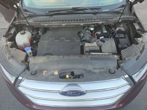Used 2018 Ford Edge SEL w/ Equipment Group 201A FWD image 15