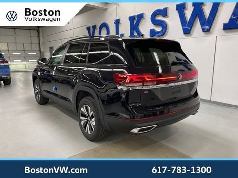 New 2026 Volkswagen Atlas SE image 2