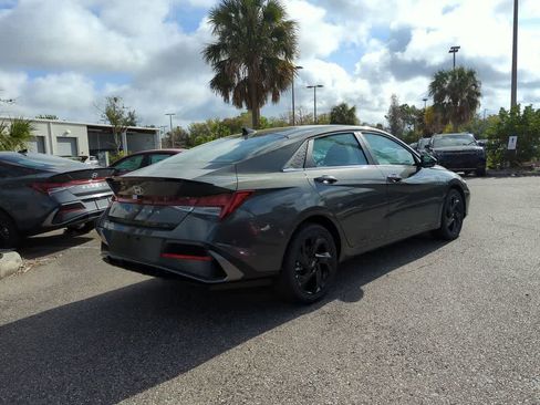 New 2026 Hyundai Elantra SEL Sport Premium image 7