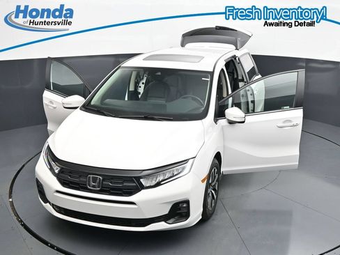 Used 2026 Honda Odyssey EX-L image 47