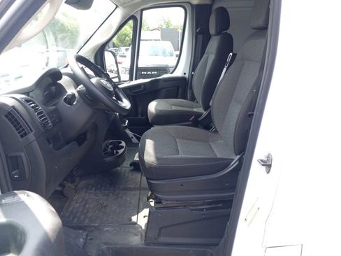 Used 2024 RAM ProMaster 2500 FWD image 5