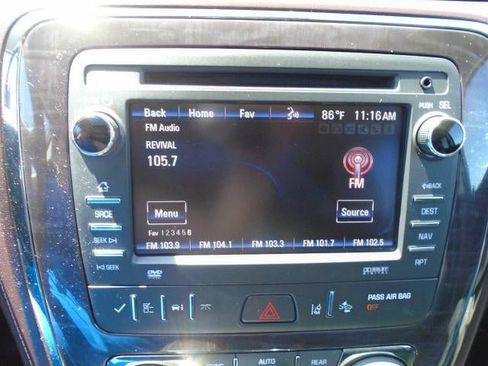 Used 2016 Buick Enclave Premium w/ Experience Buick Package AWD/4WD image 9