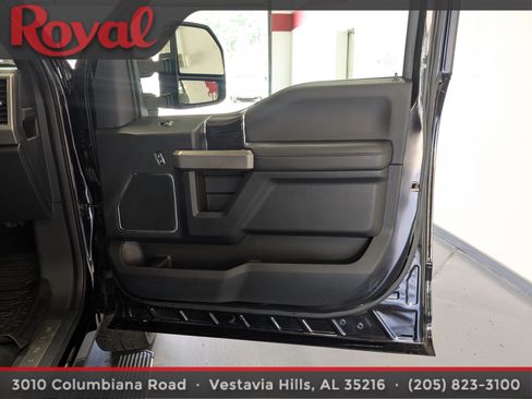 Used 2022 Ford F250 Platinum AWD/4WD image 7