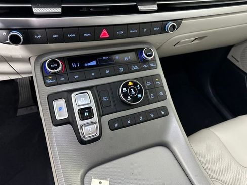 Used 2023 Hyundai Palisade Limited image 20