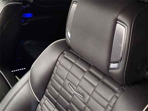 Used 2022 Cadillac Escalade Sport Platinum image 15