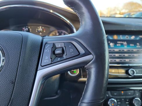Used 2019 Buick Encore Essence image 24
