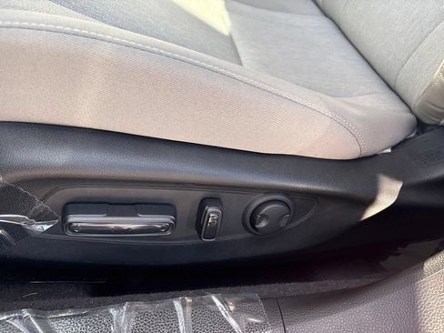 Certified 2025 Honda Accord SE image 13
