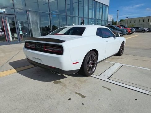 Used 2023 Dodge Challenger R/T w/ Plus Package RWD image 4