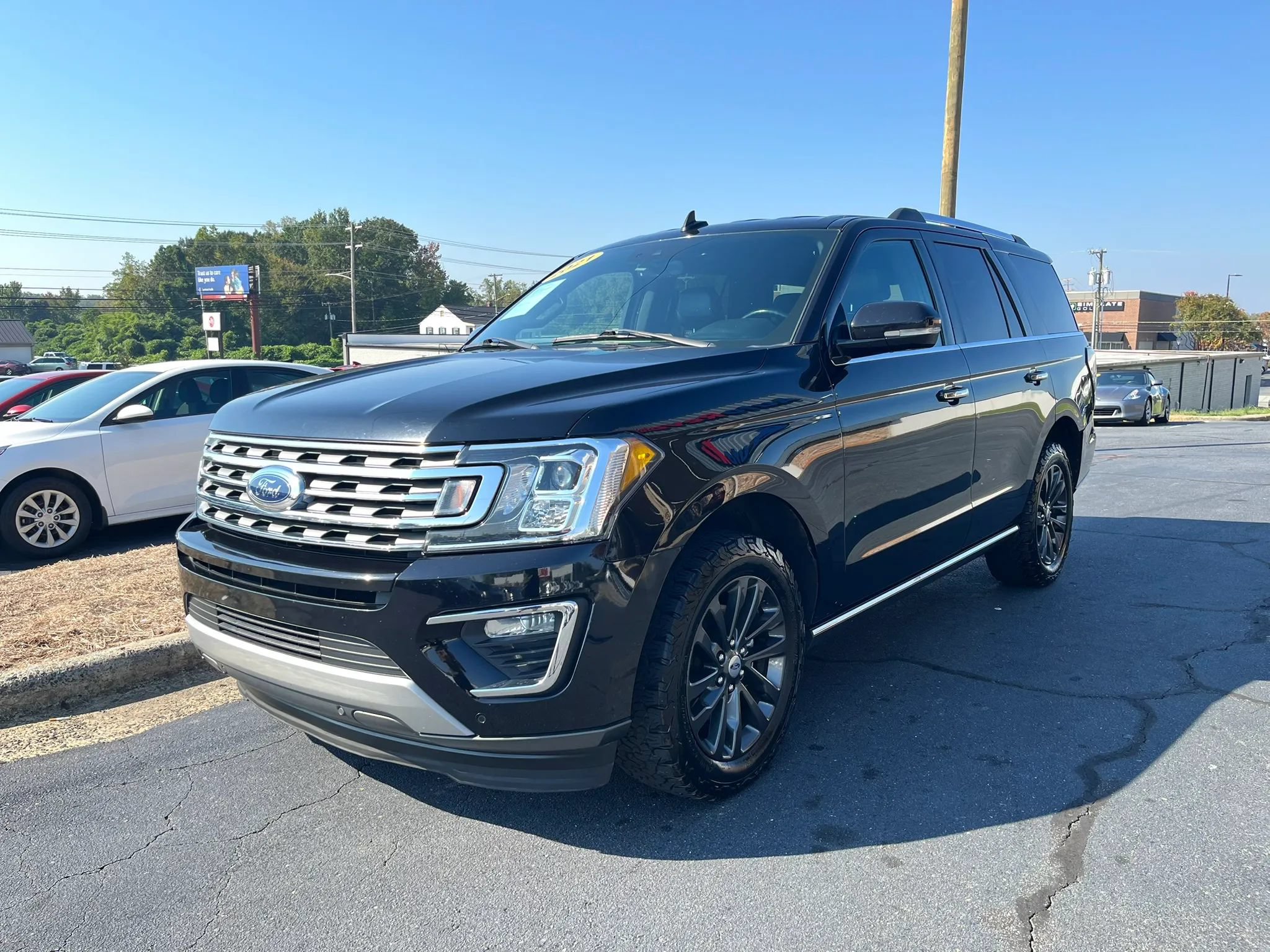 Used 2021 Ford Expedition Limited RWD image 3