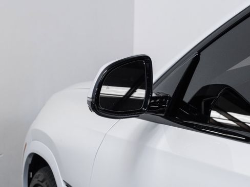 Used 2021 BMW X6 xDrive40i w/ M Sport Package image 38