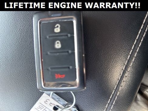 Used 2023 Jeep Grand Cherokee Laredo image 33